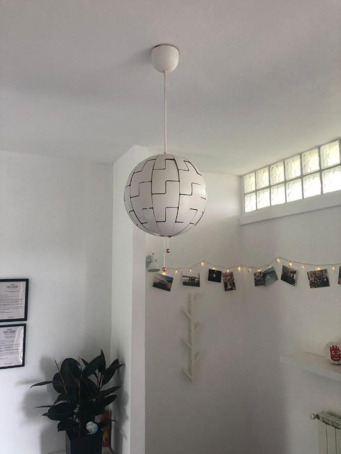 Casa Gaiani Villetta In Riva Al Lago Vista Mozzafiato Varano Borghi Екстериор снимка