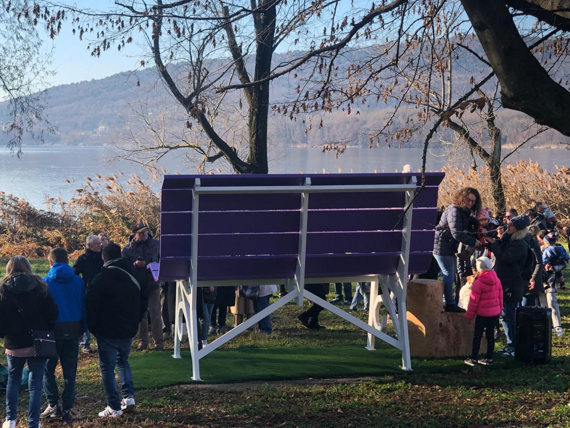Casa Gaiani Villetta In Riva Al Lago Vista Mozzafiato Varano Borghi Екстериор снимка